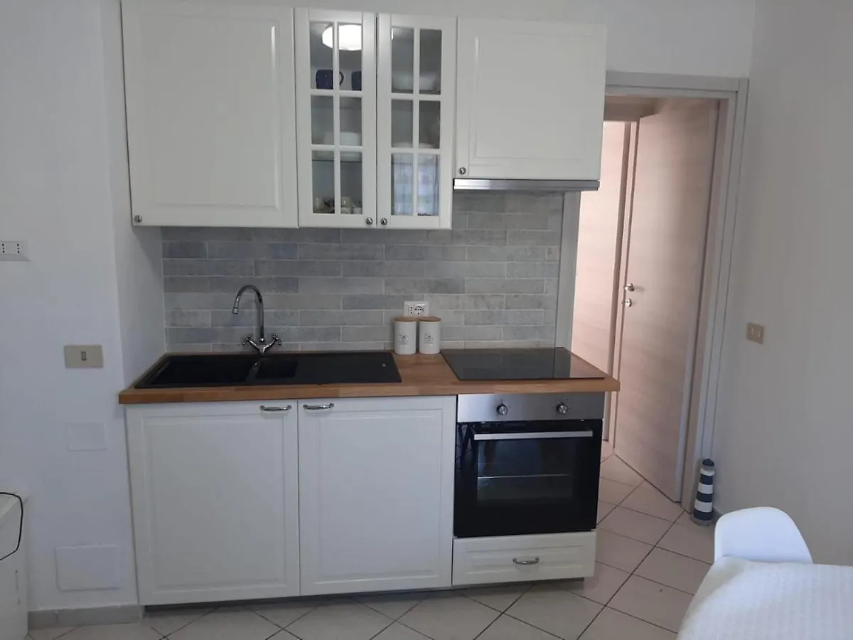 Nisporto Appartamento 100 Mt Dal Mare E Piscina